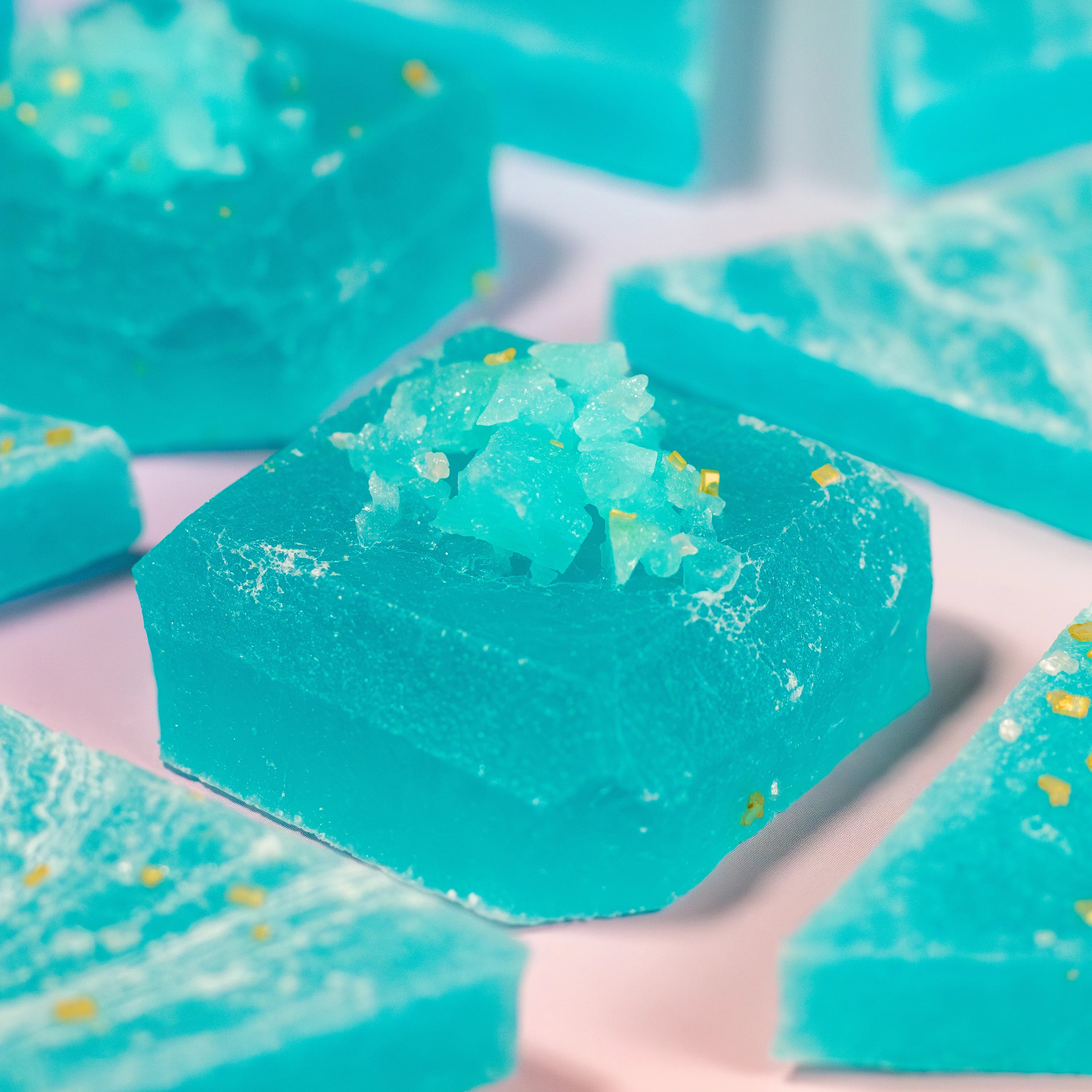 Silky Gem® Blue Raspberry Lapis